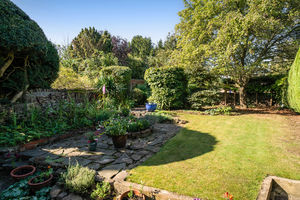 High Street Bodicote